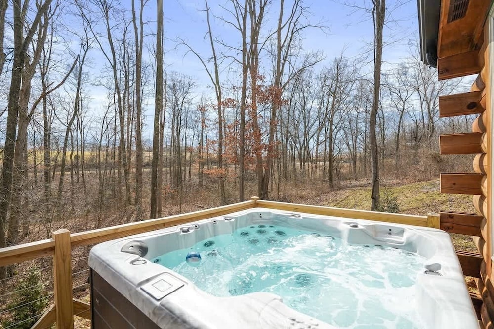 Fern Haven A Modern Take on Hocking Hills Cabins