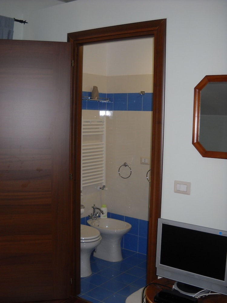 Photo 17