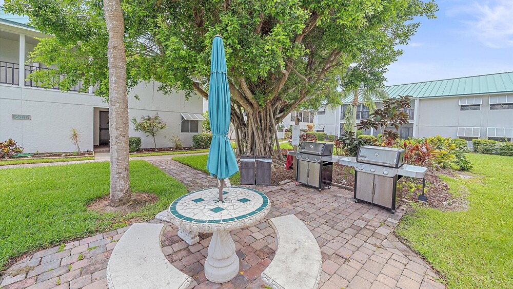 White Sands On Siesta 1 Bedroom Condo