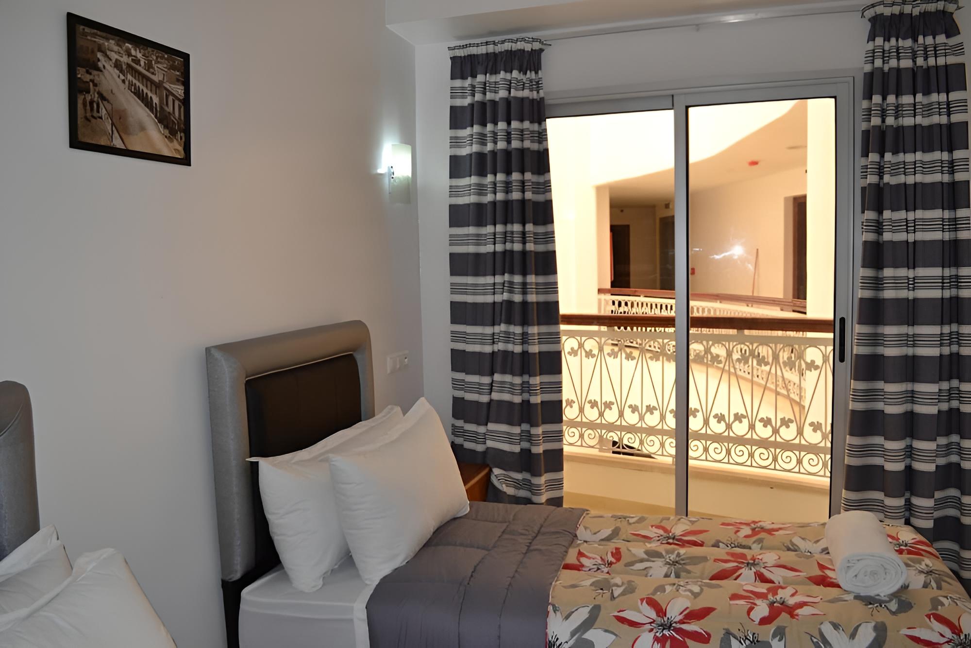 Hotel La Place