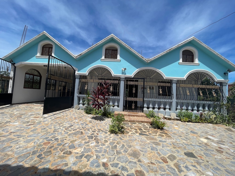 Casa Jacaranda