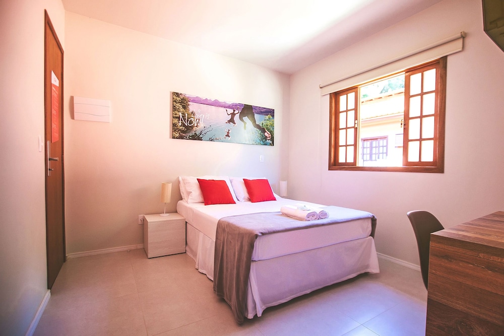CLH Suítes Ilha Grande - Hostel
