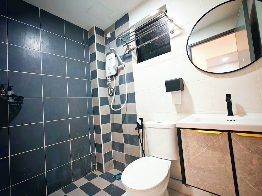 Ipoh Manhattan Free Waterpark 3BR 8pax Family Suite Mha306 by City Home Empire