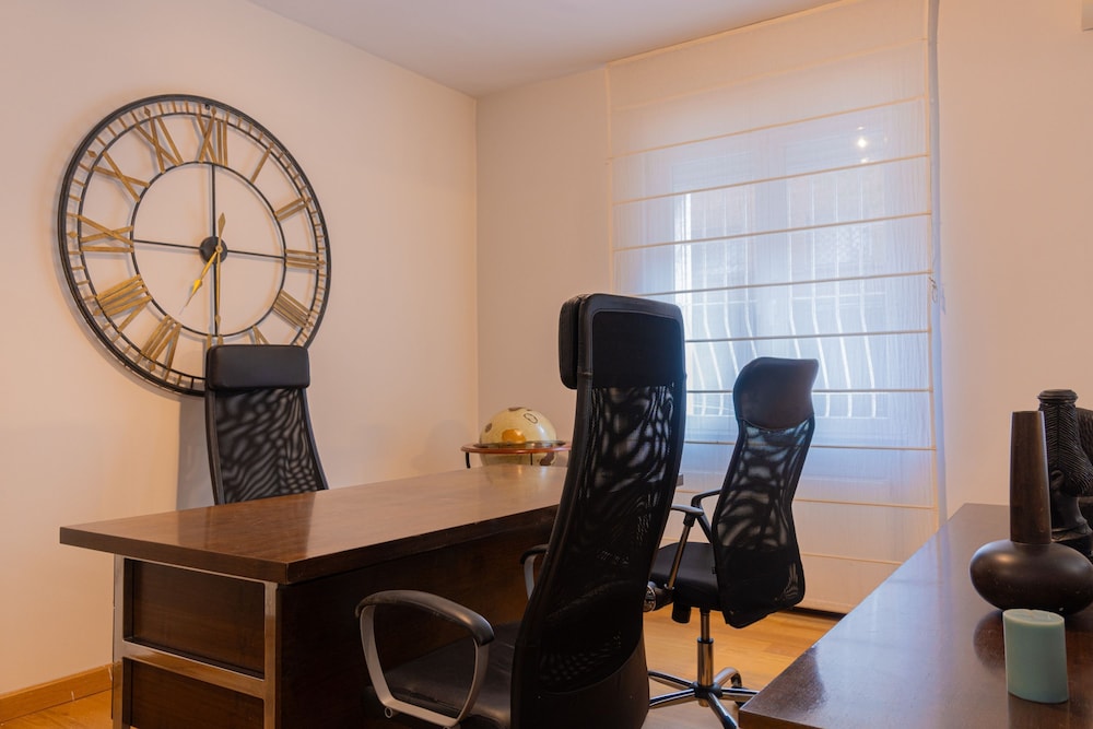 M Pdh520 Apartamento Amplio y Elegante en Paseo d