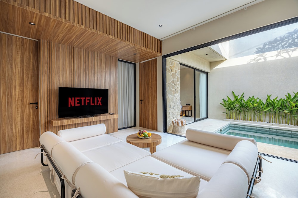 Anavia Private 3BR Villa Canggu
