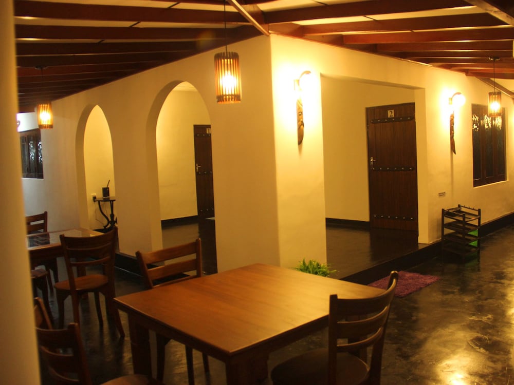 Sooriya Sewana Guest House view 2