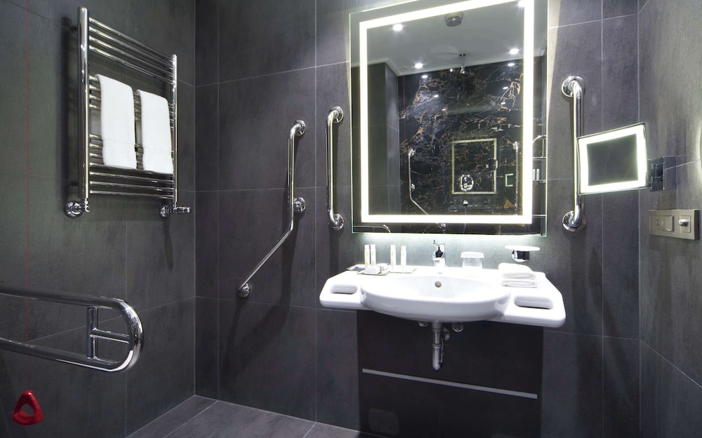 DoubleTree by Hilton Hotel Minsk