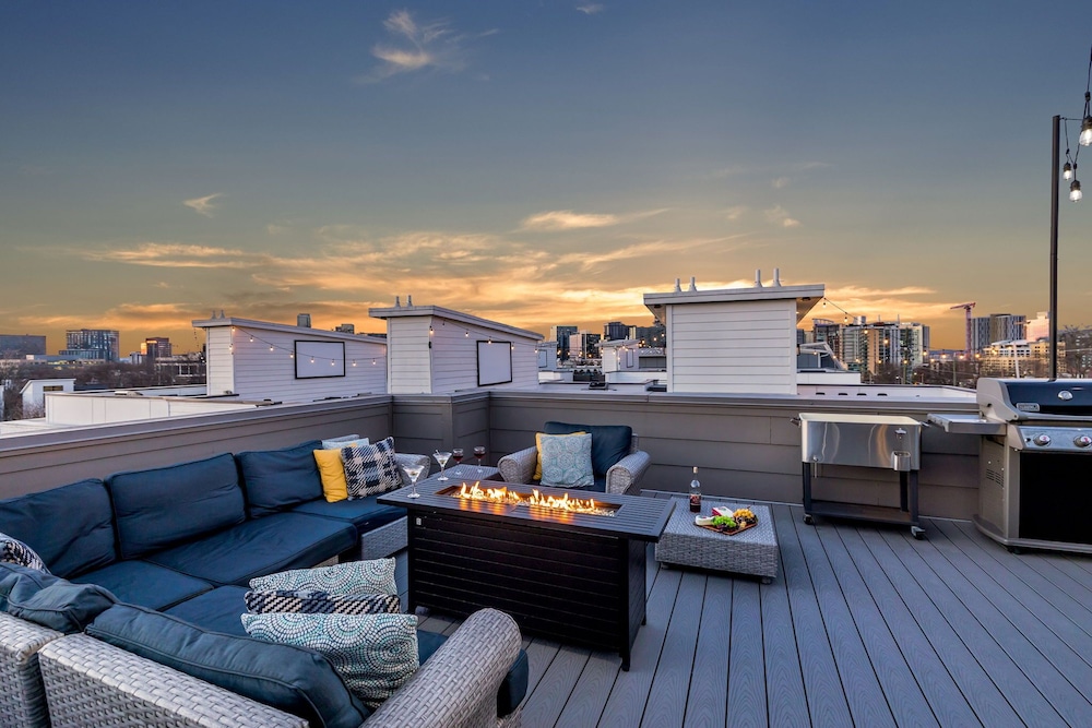 Gulch Melody - Private Rooftop - Heart of Gulch
