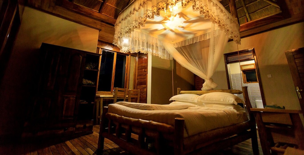 Adere Safari Lodge view 3