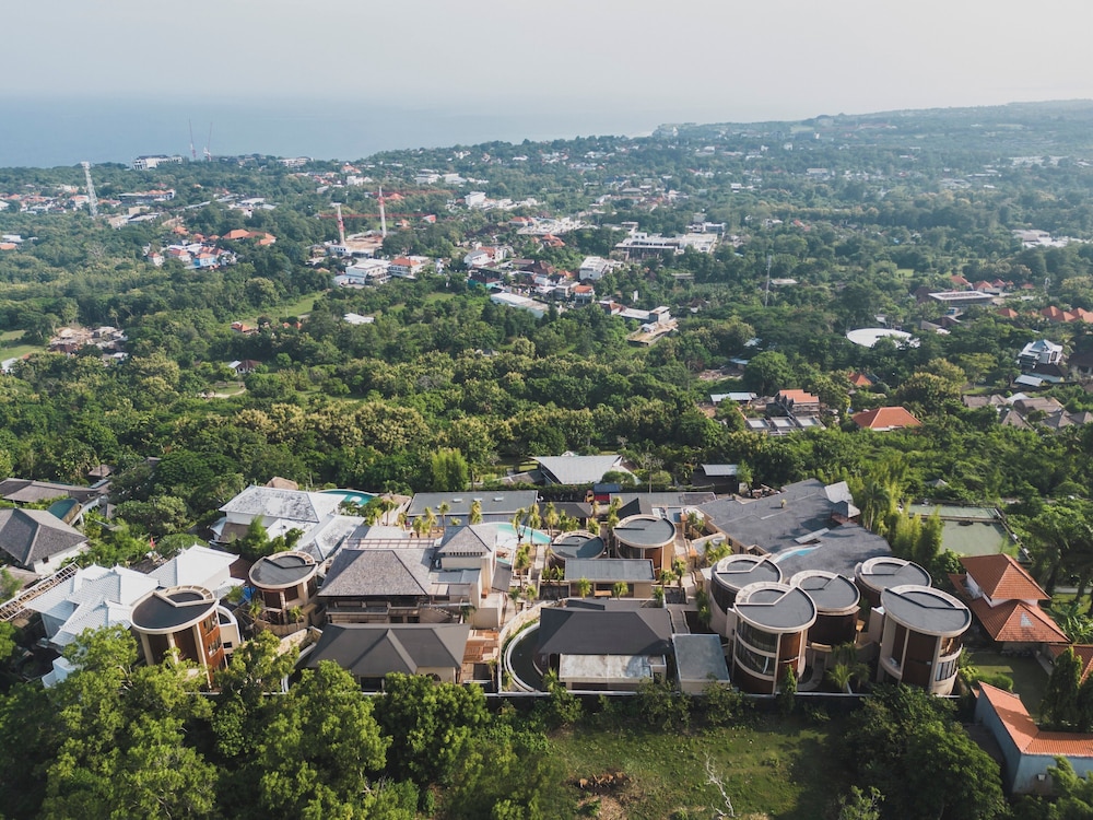 Seascape Resort & Spa Uluwatu by Ini Vie Hospitality