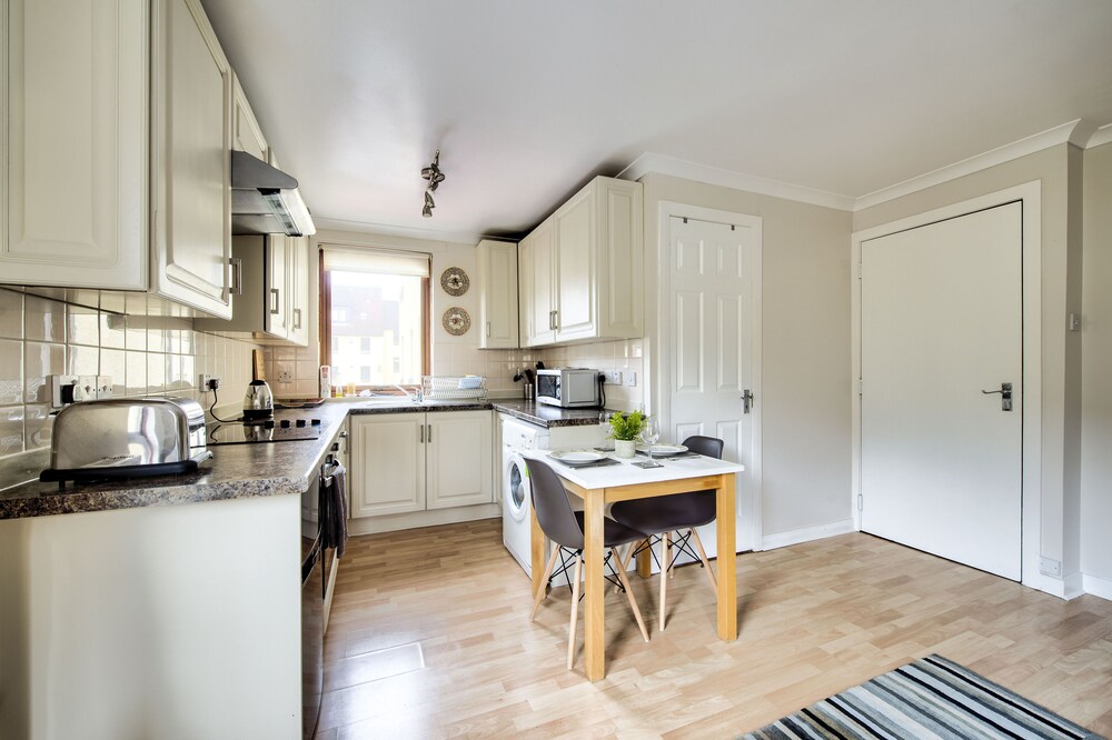 Dean Village Studio Apartment view 4