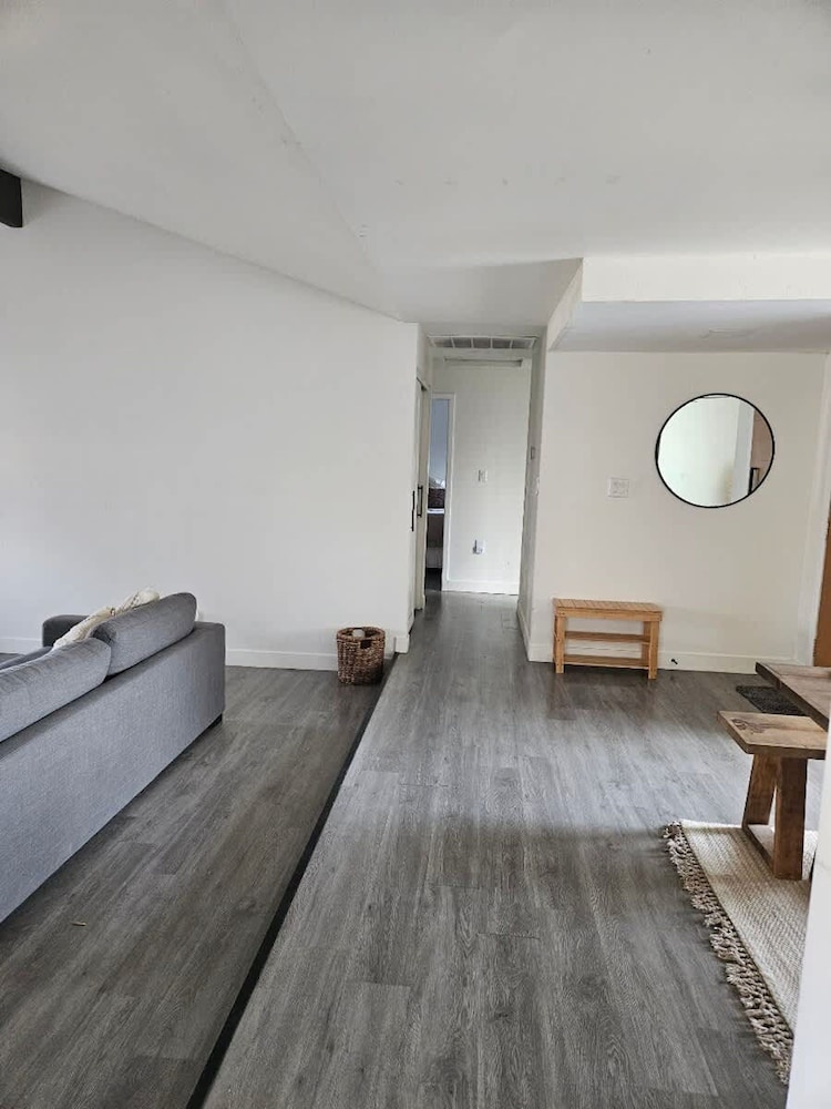 Cozy Family Haven in Sparks - Pet Friendly - Fenced Yard