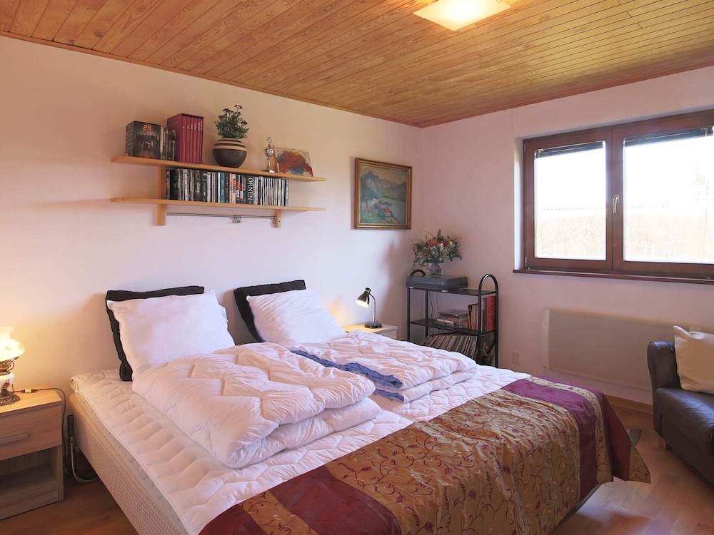 6 Person Holiday Home in Kirke Hyllinge view 4