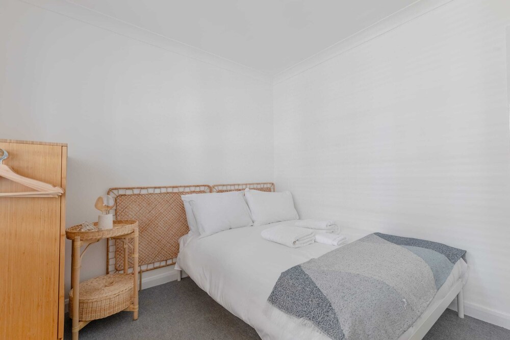 Spacious 3BD Flat, Close to Tube - Fulham!