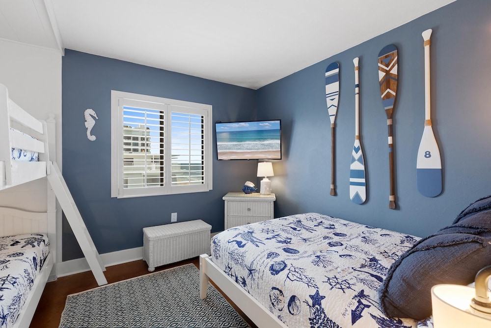 Shorehom by the Sea 75