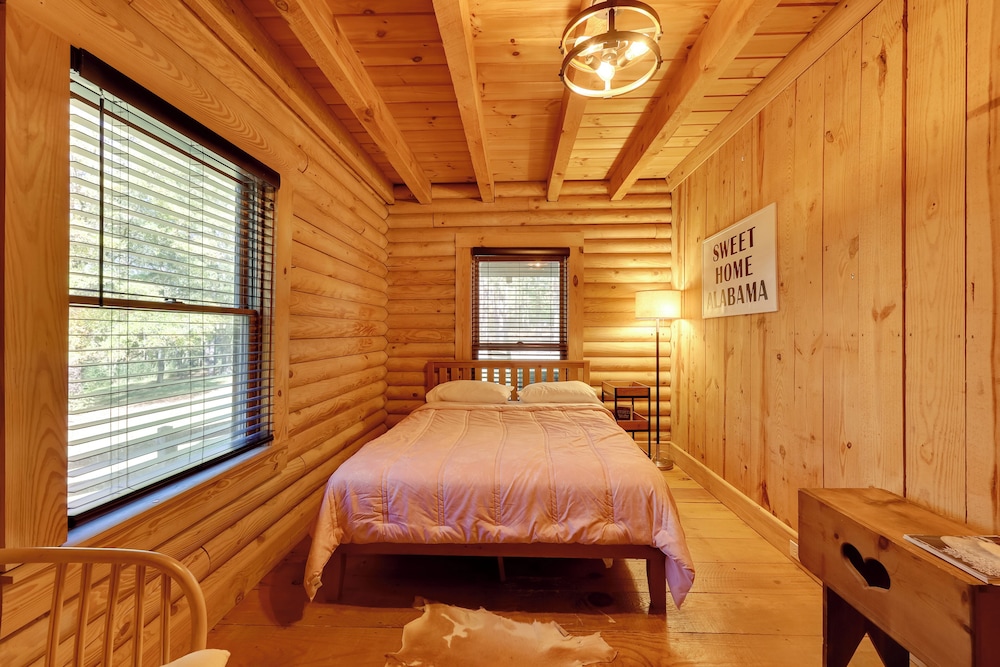 Cabin w/ Catch & Release Pond in Hueytown!