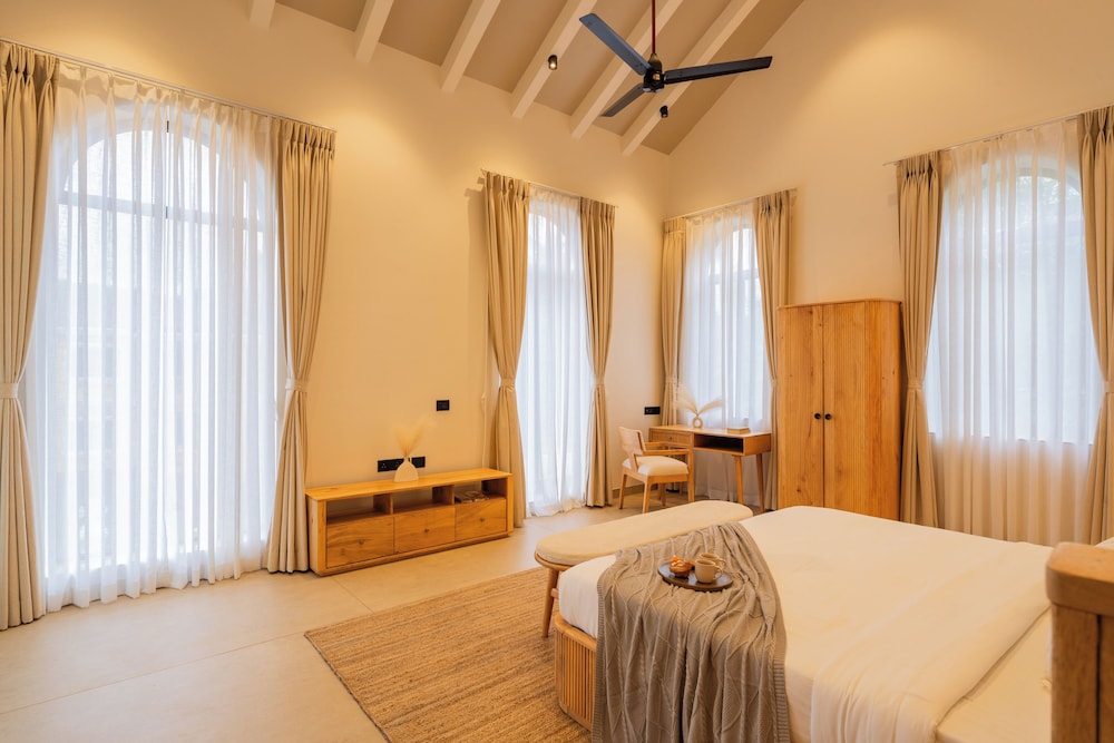 ELIVAAS Ekam | Luxe 4 BHK Villa With Pvt Pool & Patio