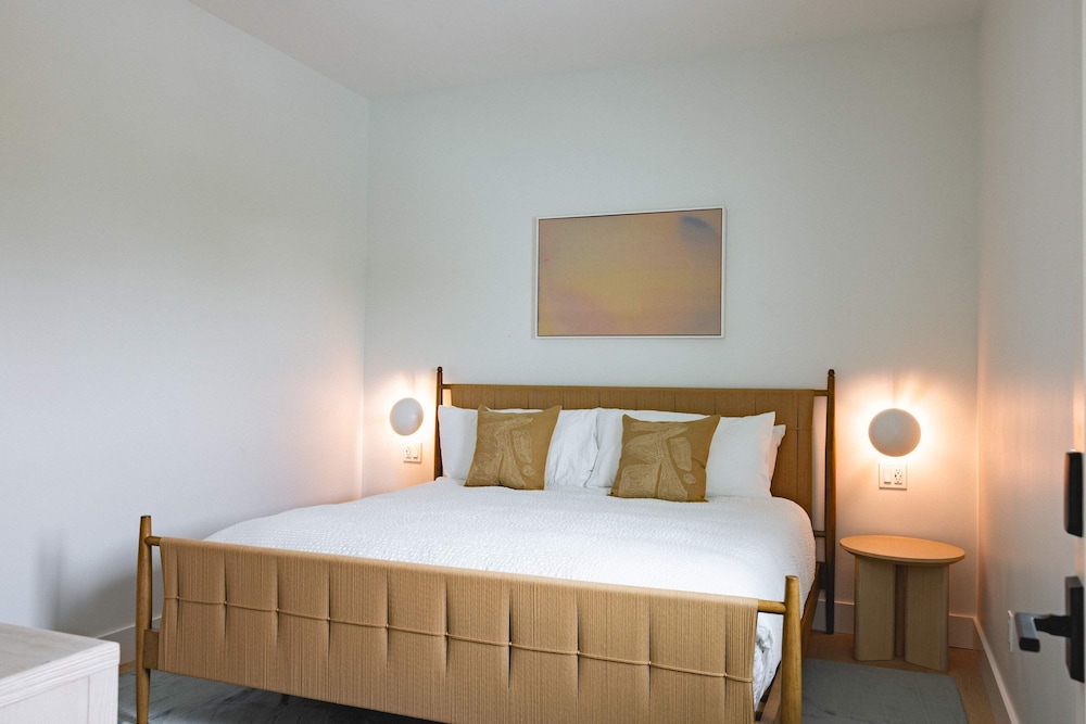 The Joyrise House at Solaire Lunara Bay
