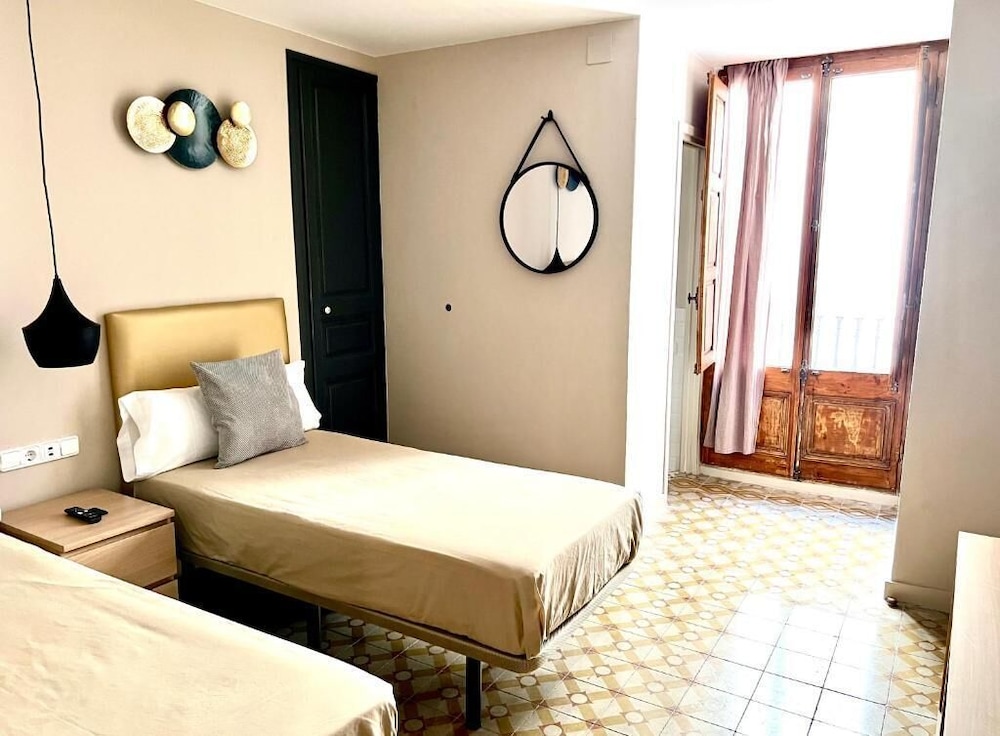 Hostal Boutique La Canonja