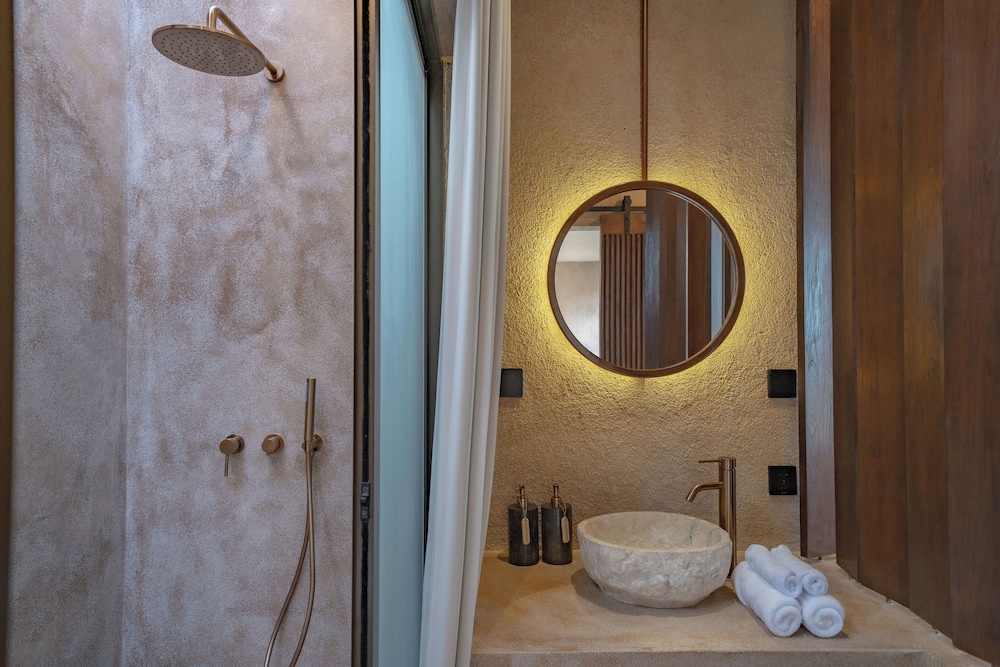 Villa Alma at Bocoa Villas