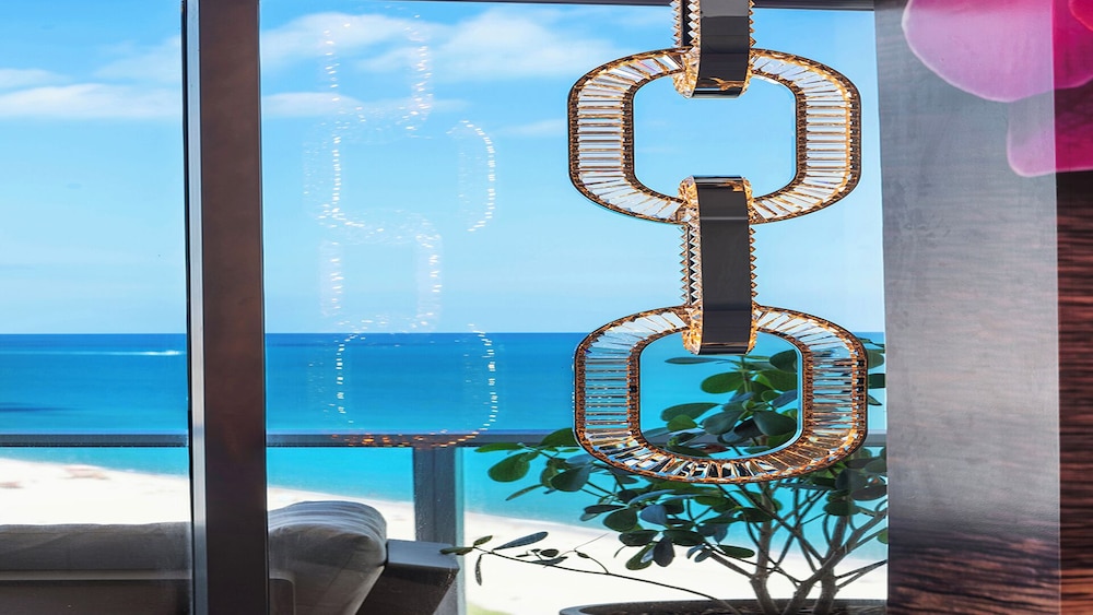 Luxury Vacation Rentals in South Beach by LRMB