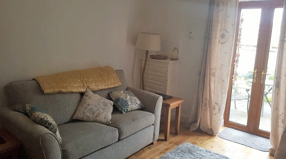 Vectis Cottage