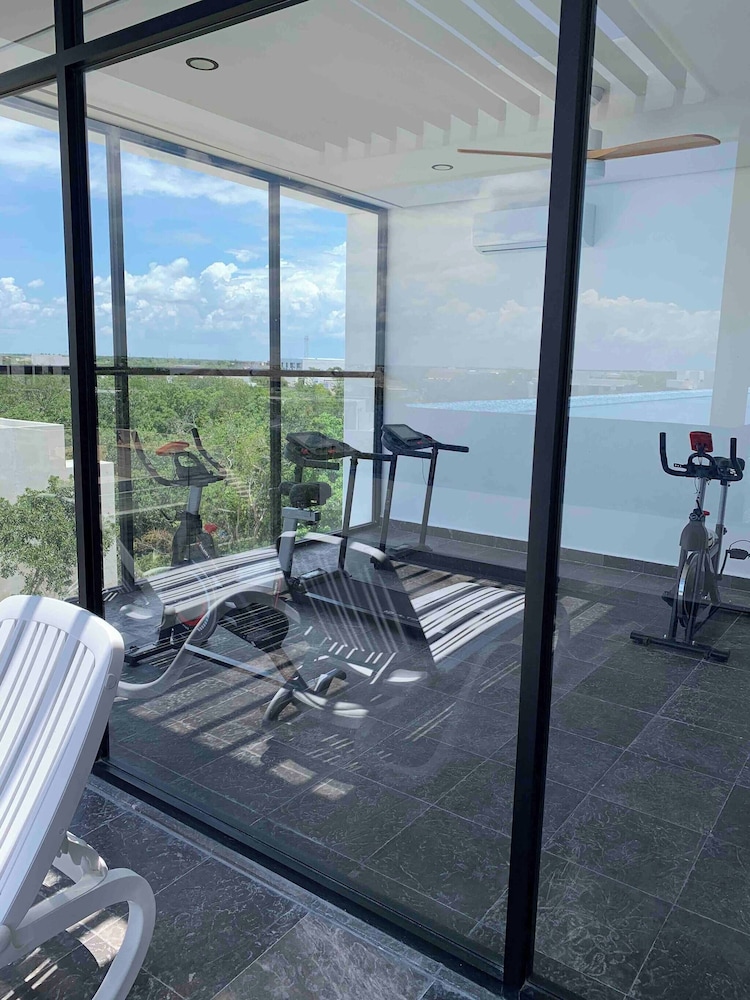 Perfect Studio Light and Nature in Aldea Zama