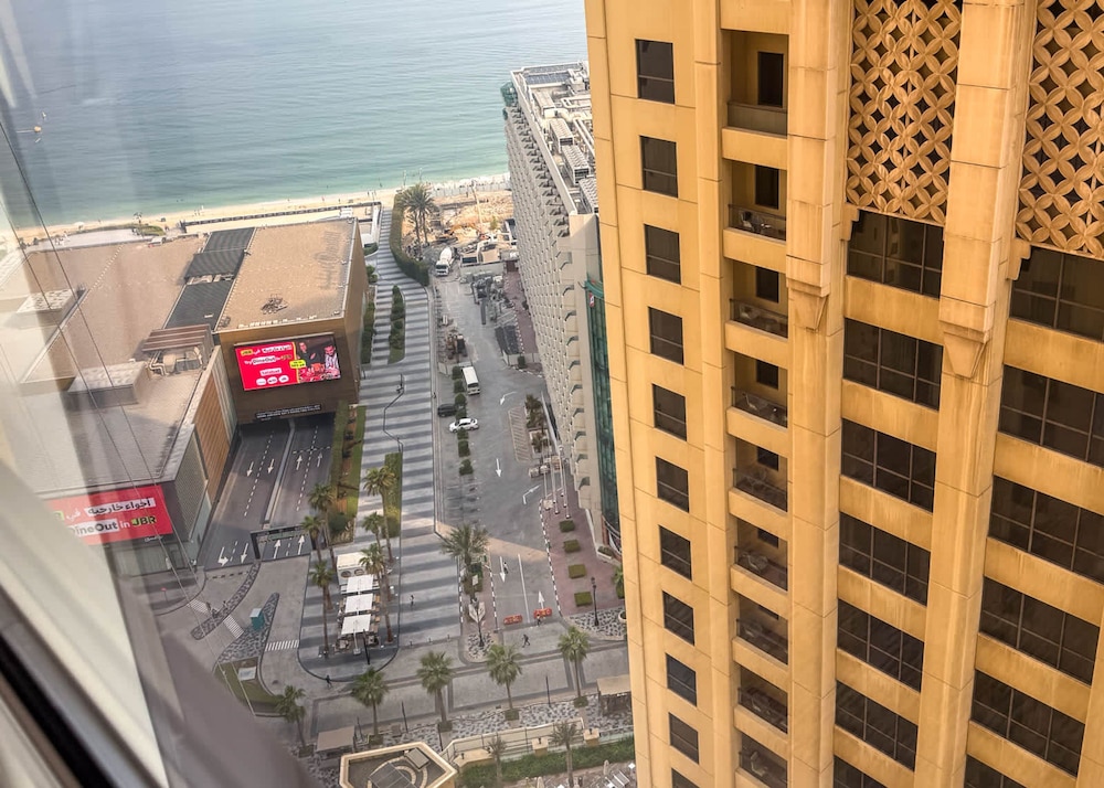 Bahar 2 s Stylish 2 Bedroom That Sleeps 4