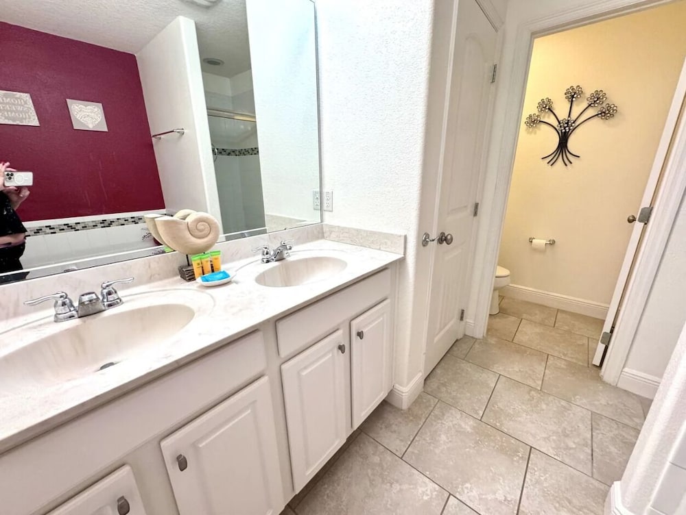 Solterra 6Br Retreat W/ Lazy River & Water Slide