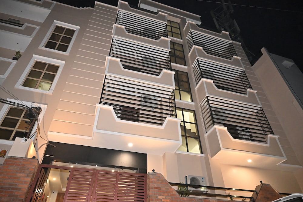 Atharv Kaashi - Behind Sigra Sports Stadium