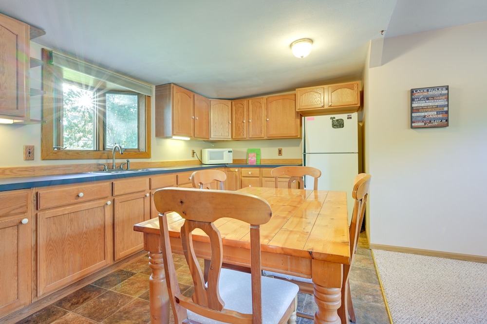 Orlando Vacations - Northern Michigan Vacation Rental on Crooked Lake! - Property Image 19