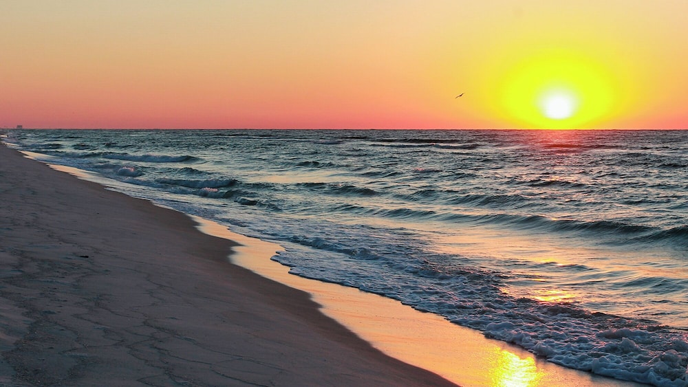 5BR Home w/ Private Heated Pool, Golf Cart, 4 Bikes, Near 30a!