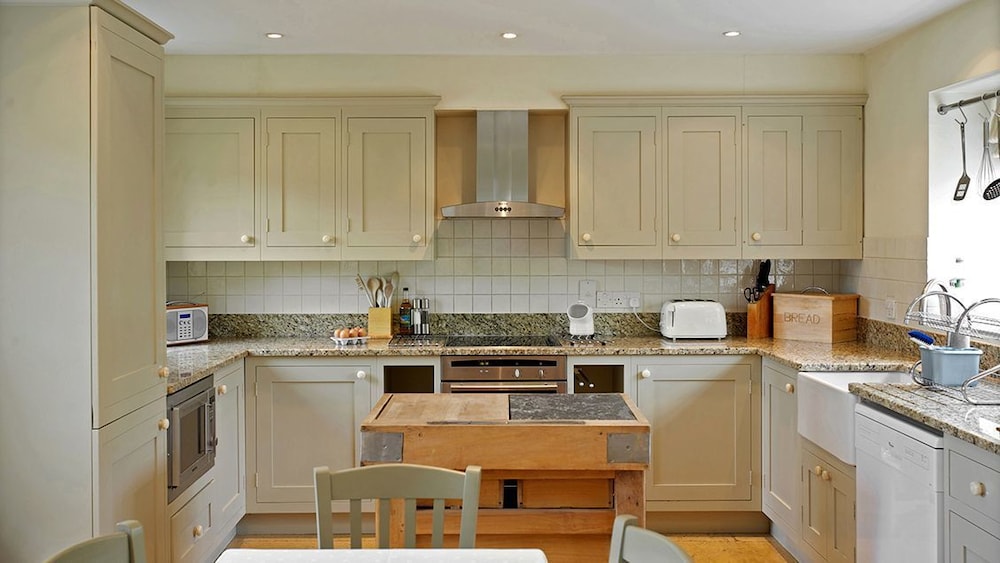 Wychwood Cottage
