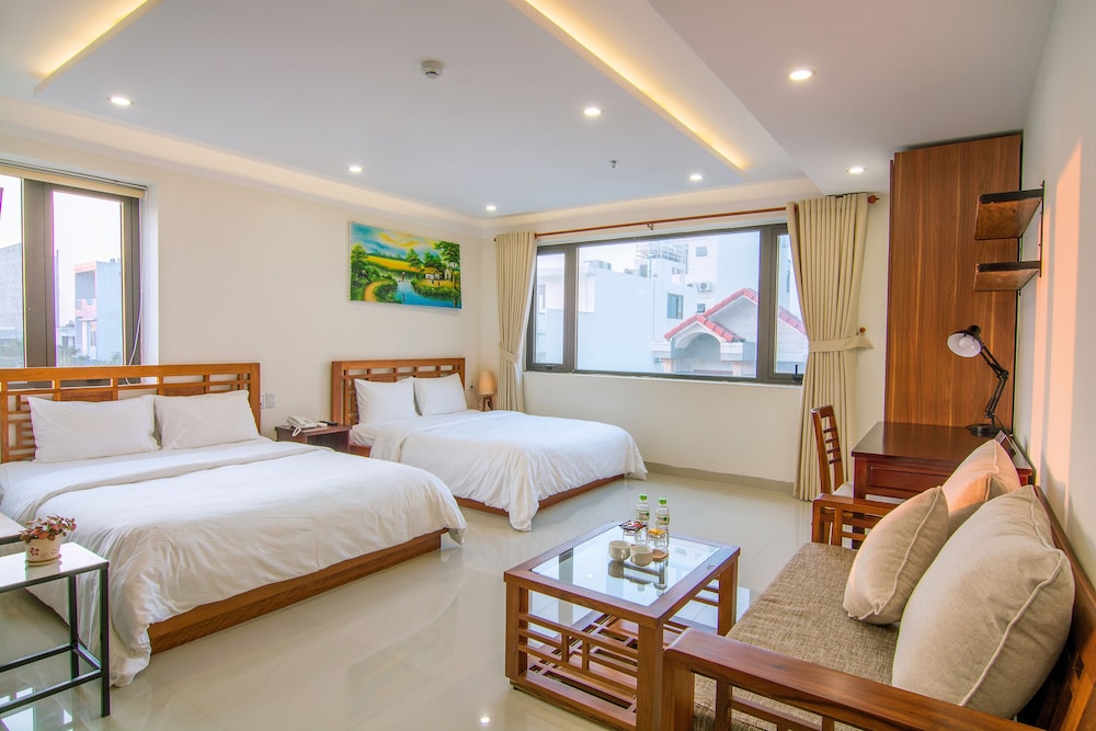 Salamander Hotel and Apartment
