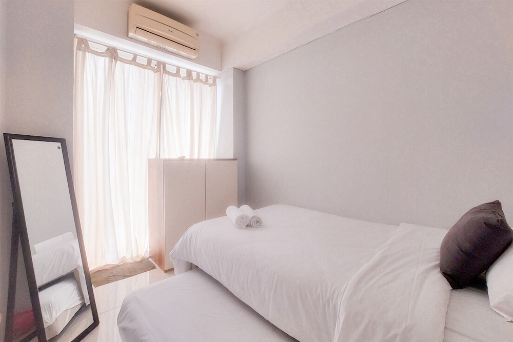 Nice and Comfy 2BR Apartment At Silkwood Residence