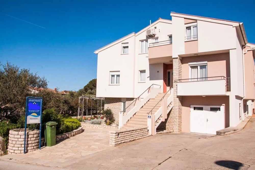 Erikas - 100m From sea - A4 view 3