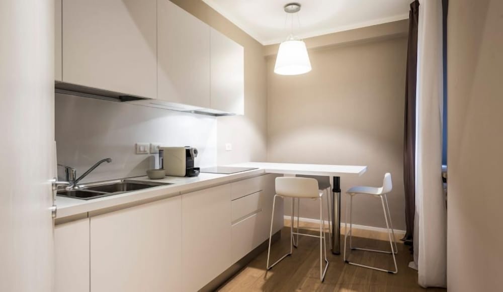 MYSWEETPLACE - Rialto Apartments