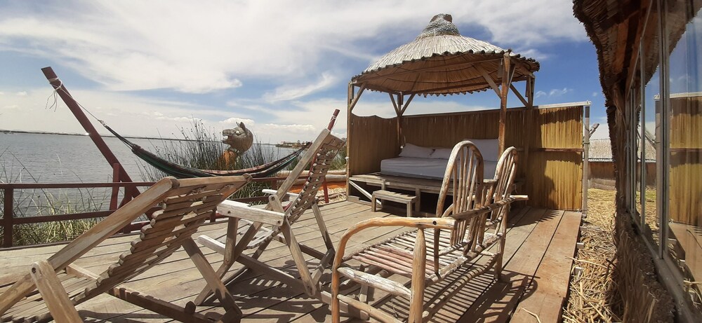 Uros Lake Titicaca Lodge, photo 32
