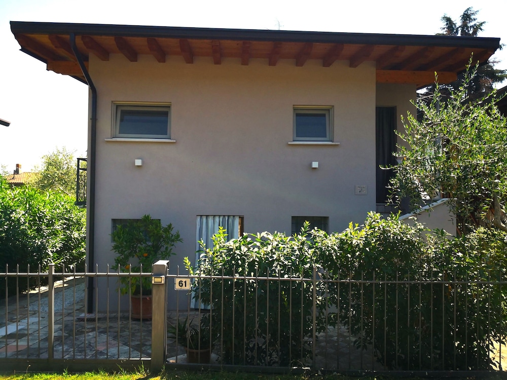 Photo 7