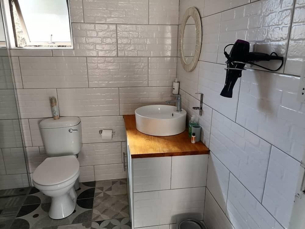 Moxwini Self Catering Apartments