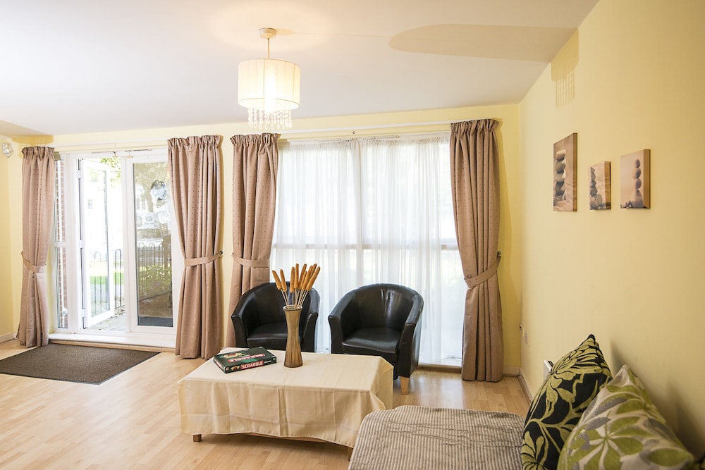 Park Hall Suites
