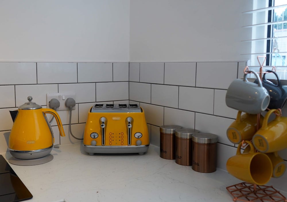 Ivy Cellar With 2 Bedrooms and 1 Bathrooms