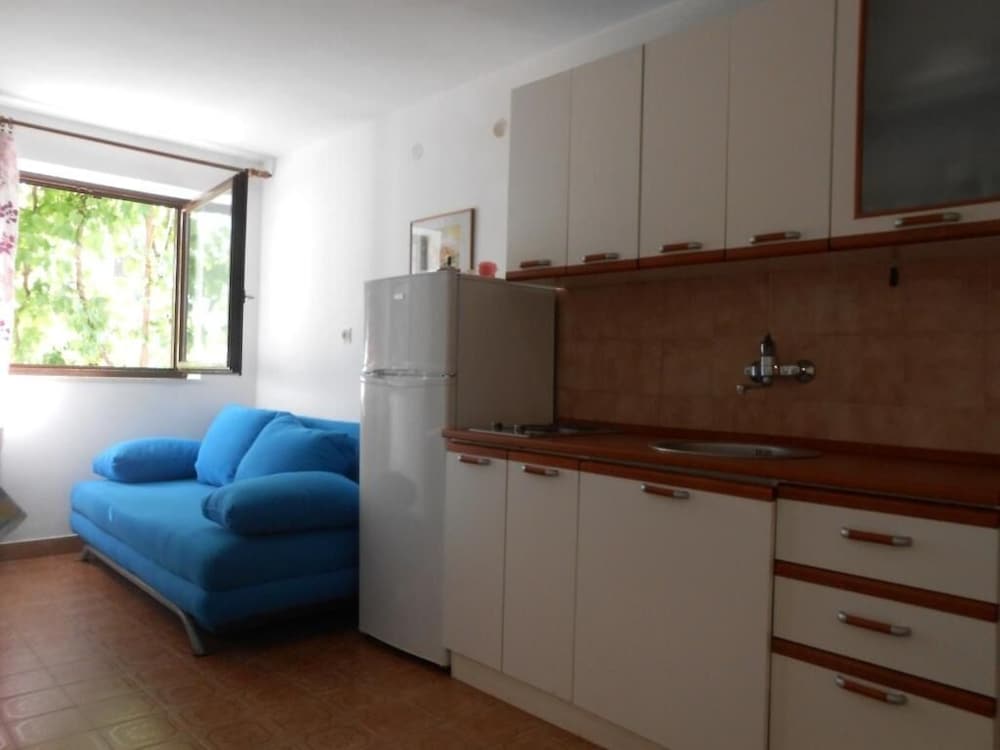 Desy - Free Parking & BBQ - SA2