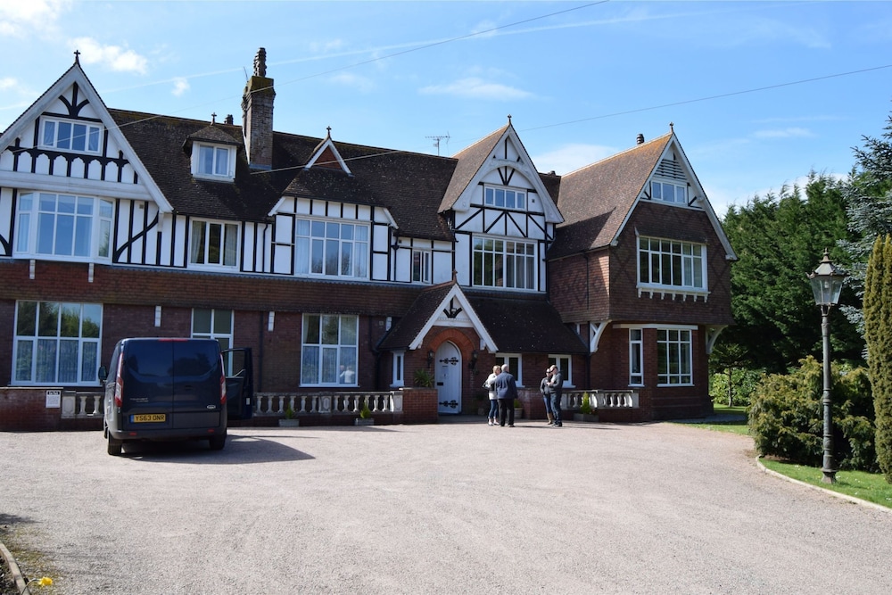 The Grange Court Hotel