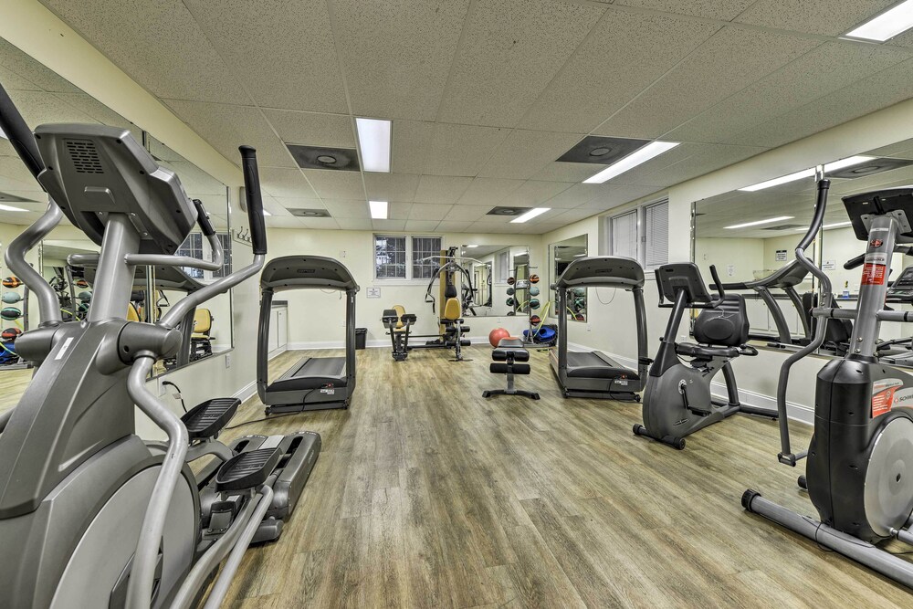 Spring Lake Vacations - Anderson Golf Club Condo w/ Community Amenities! - Property Image 11