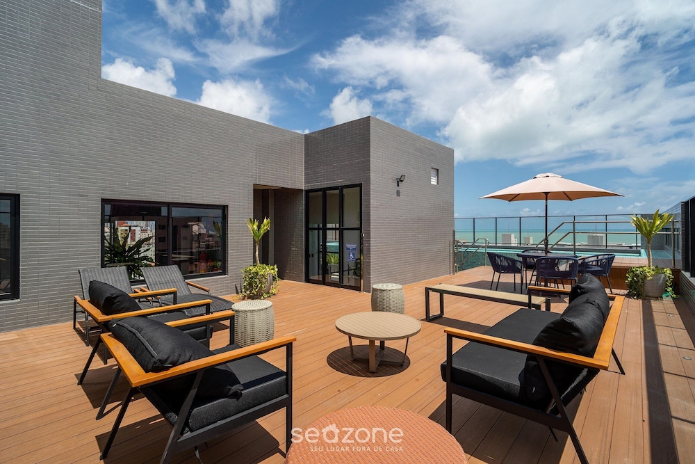 Studio in Build. w/ Pool, 280m fr the sea Ugr0404a