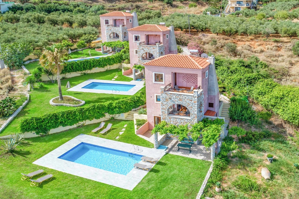 Villa Aptera