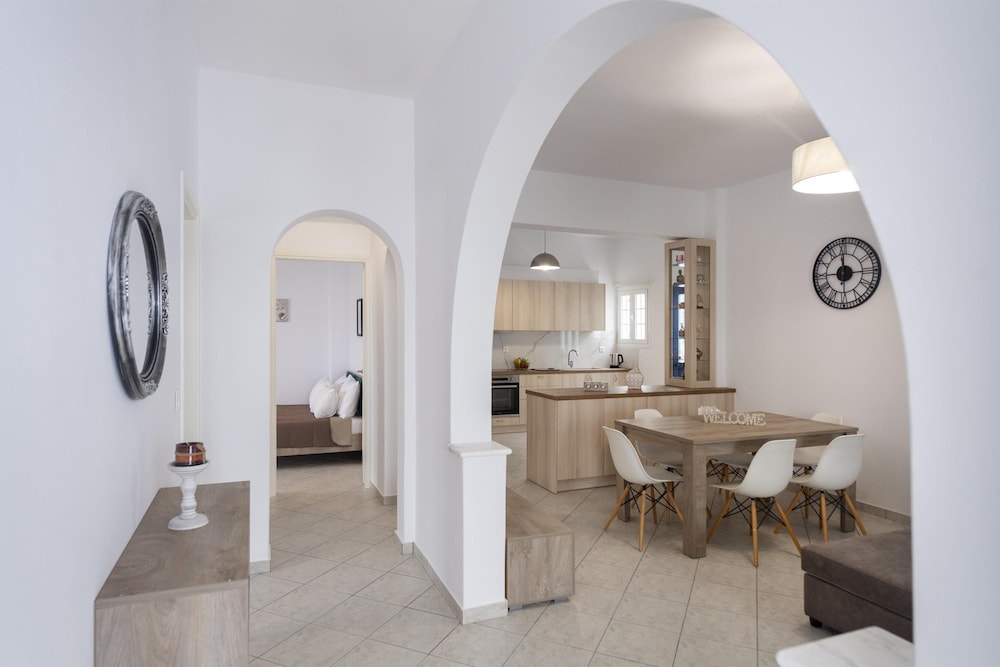 Parian Charming 3bedroom Home