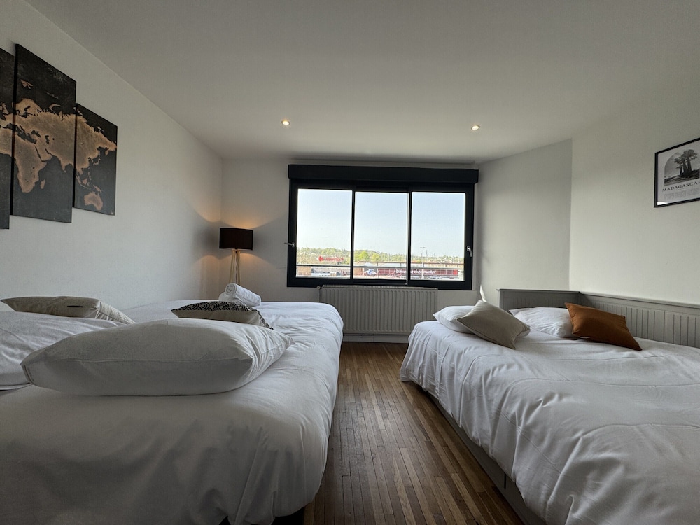 Home in Le Mans Near 24 Hours Circuit