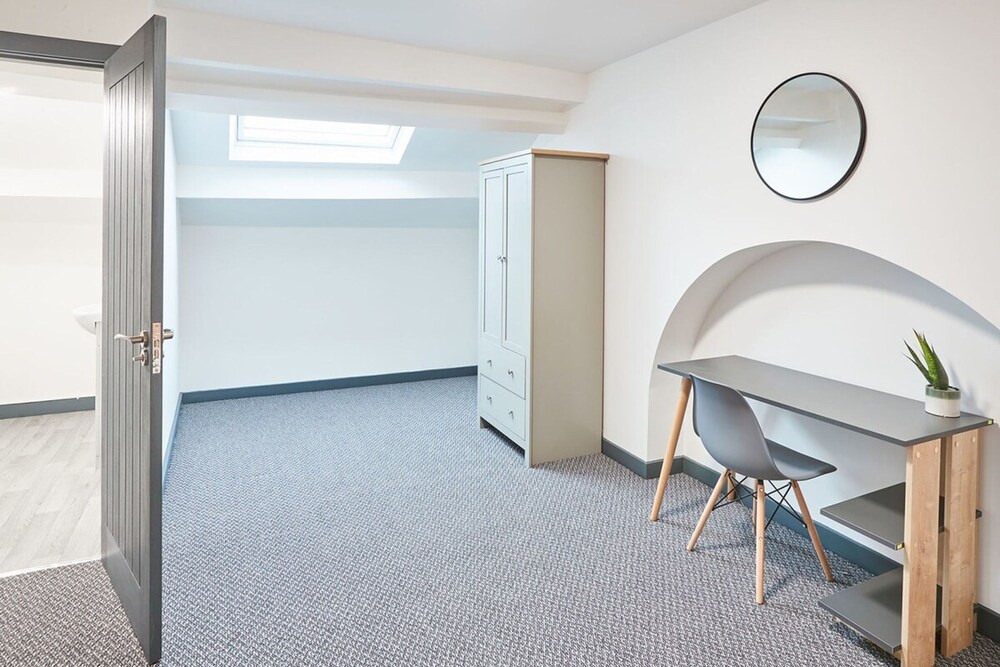 Host Stay Alma view 5
